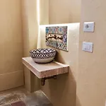 Διαμέρισμα Mandralisca Garden *