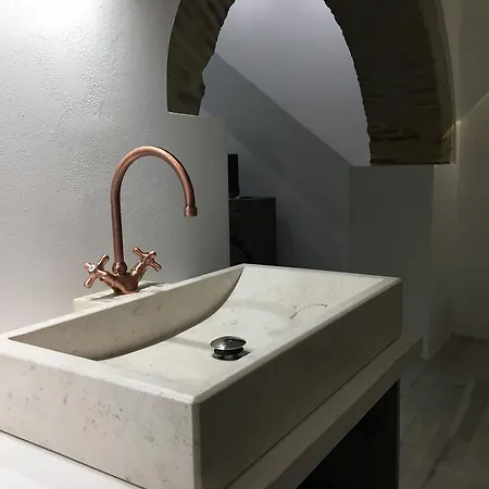 Mandralisca Garden Appartement